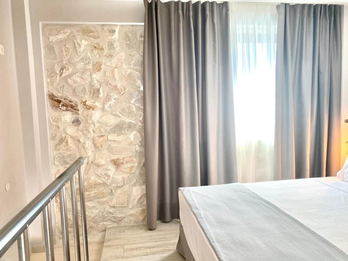 Kali Thea Suites Neos Marmaras Luaran gambar